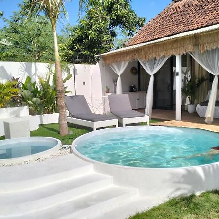 Tropical Oasis Villa Bukit Bali ジンバラン エクステリア 写真